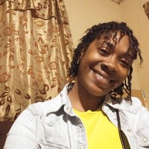 Meet your Posher, Veronica